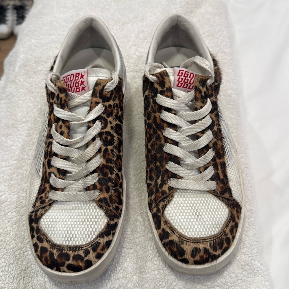 GOLDEN GOOSE 

Stardan Leopard Low-Top Sneaker